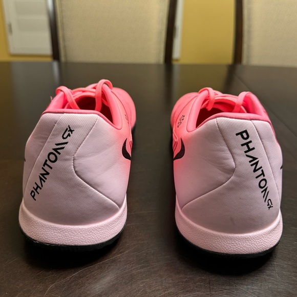 New Nike Phantom GX 2 Academy IC Mad Brillliance Pack Pink Soccer Cleats Size 11 - Picture 10 of 14